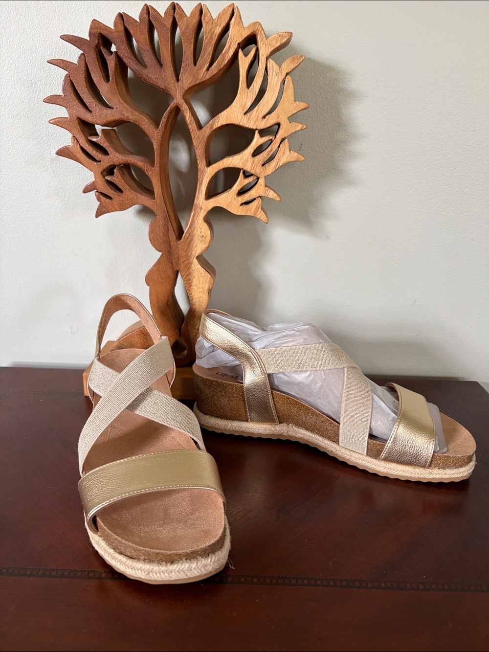 Life Stride Breeze Gold Metallic Cross-Strap Wedge Sandals 9.5M